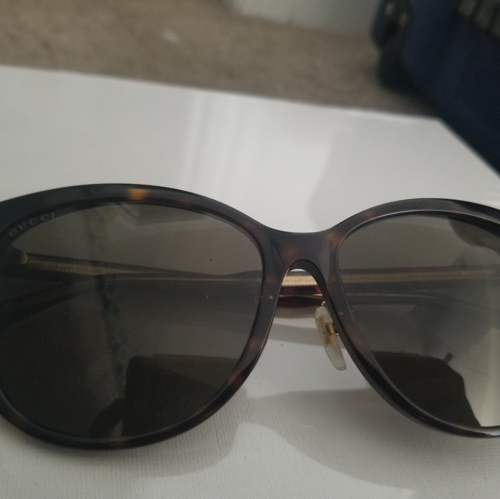 Gucci sunglasses
